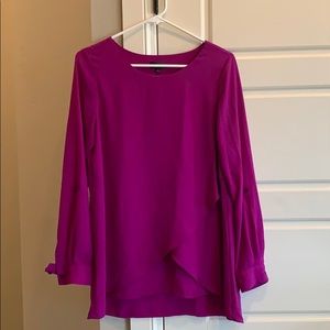 Tunic blouse. GUC, TTS. 100% polyester.